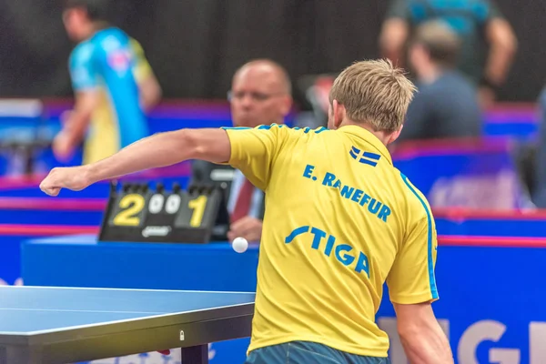 Elias Ranefur (SWE) vs Jonathan Groth (DEN) en el tenis de mesa — Foto de Stock