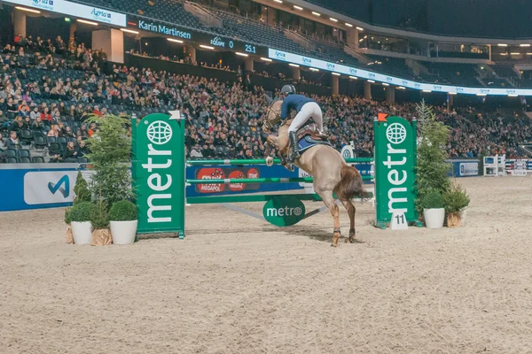 Karin Martinsen na šampiona Mládež konečné ve S — Stock fotografie