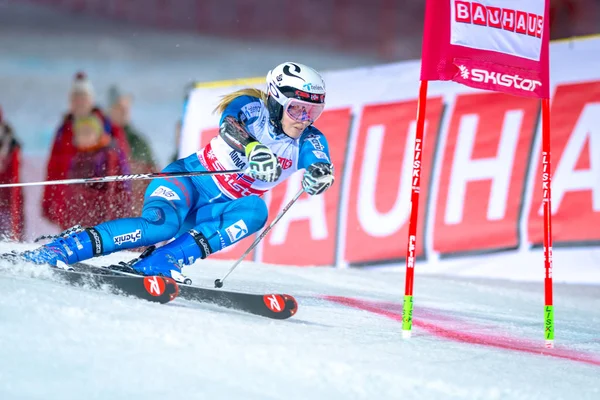 Nina Loeseth (NOR) en el evento FIS Parallel slalom city en Hamm —  Fotos de Stock