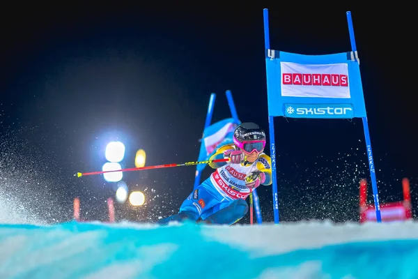 Frida Hansdotter (SWE) en el evento FIS Parallel slalom city en —  Fotos de Stock