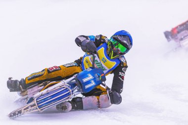 Iceracing yarışçılar Hz'de İsveç Ulusal Şampiyonası sırasında