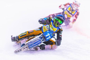 Iceracing yarışçılar Hz'de İsveç Ulusal Şampiyonası sırasında