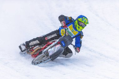 Iceracing yarışçılar Hz'de İsveç Ulusal Şampiyonası sırasında