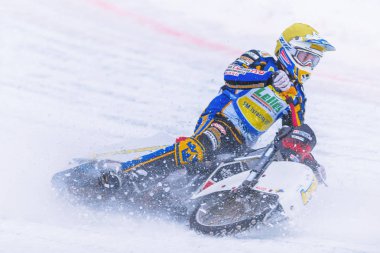 Iceracing yarışçılar Hz'de İsveç Ulusal Şampiyonası sırasında