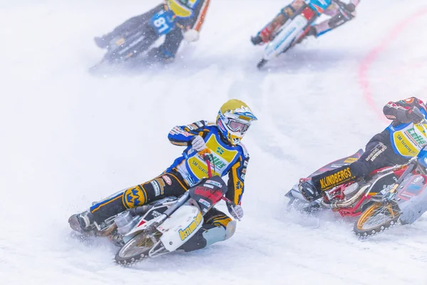 Iceracing Racers durante os campeonatos nacionais suecos em HZ — Fotografia de Stock