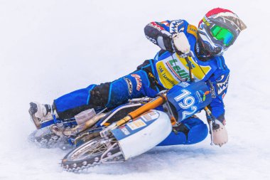 Iceracing yarışçılar Hz'de İsveç Ulusal Şampiyonası sırasında