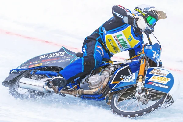 Iceracing zawodników podczas mistrzostw w Hz — Zdjęcie stockowe