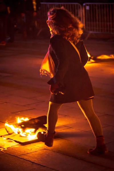 Celebraciones de Chaharshanbeh Soori o un festival de fuego para celebraciones — Foto de Stock