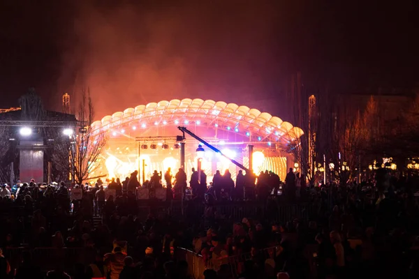 Chaharshanbeh 수리 또는 celebr에 불꽃 축제의 축 하 — 스톡 사진