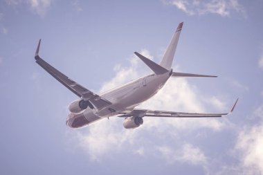 Stockholm Arlanda (Arn çıkış yapan Norweigian gelen yolcu uçağı) 