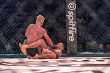 MMA Ünvan maçına arada David Bielkheden vs Morten Djursaa SÜ