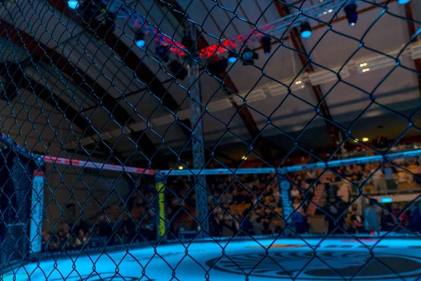 Empty octagon cage at Superior Challenge 15 at Eriksdalshallen i — Stock Photo, Image