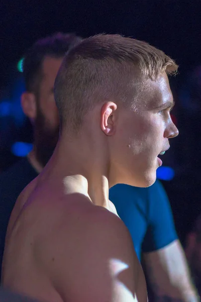 Presentación de la pelea de MMA entre Oliver Enkamp vs Frodi Han — Foto de Stock