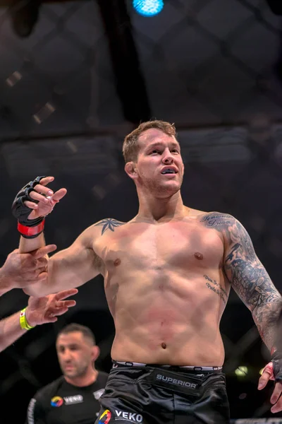 MMA luta entre Zvonimir Kralj vs Marthin Hamlet no Superior C — Fotografia de Stock