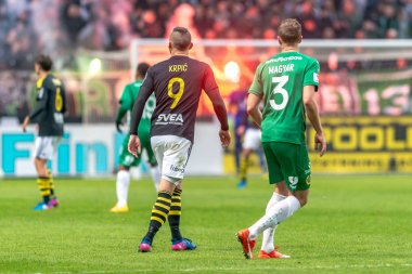 Krpic ve Magyar AIK ve Hammarby If arasında derby maçında bir