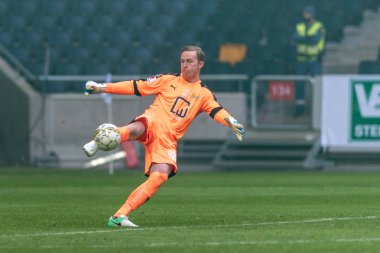 AIK arasında derby maçında kaleci Ogmundur Kristiansson 