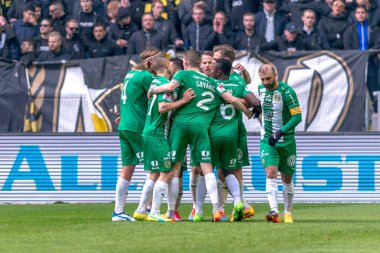 Kutlamalar Arnor Smarason hedef derby maçı betwee, sonra