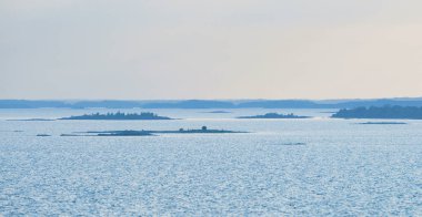Sunse sırasında İsveç adalar mavi panoramik görüntüleme