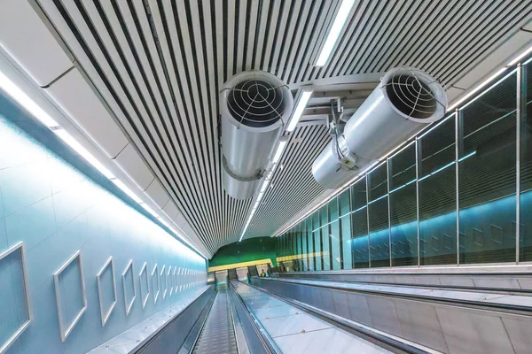 Yeni trainstation, Vanadislunden ayrıntılar.