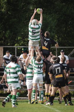 Rugby oyunu Hammarby If ve Arstafalt, Stockholm sürgünler arasında