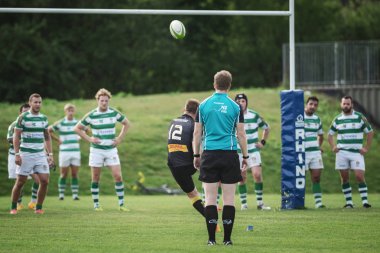 Rugby oyunu Hammarby If ve Arstafalt, Stockholm sürgünler arasında