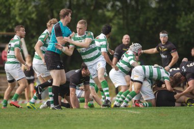 Rugby oyunu Hammarby If ve Arstafalt, Stockholm sürgünler arasında