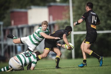 Rugby oyunu Hammarby If ve Arstafalt, Stockholm sürgünler arasında