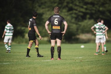 Rugby oyunu Hammarby If ve Arstafalt, Stockholm sürgünler arasında