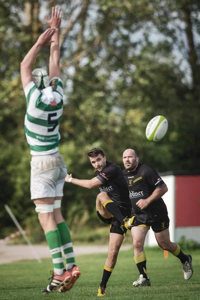 Rugby oyunu Hammarby If ve Arstafalt, Stockholm sürgünler arasında