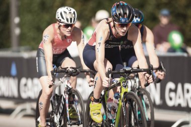 Leadinggroup kurşun Jessica Learmonth (Gbr) tarafından kadın ITU t