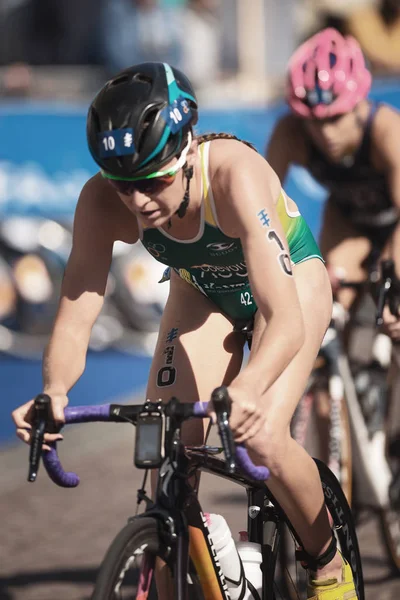 Close-up van Natalie Van Coevoerden in de womens Itu tria fietsen — Stockfoto