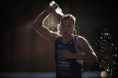 Denis yalak ITU waterstation çalışan Vasiliev (Rus) 