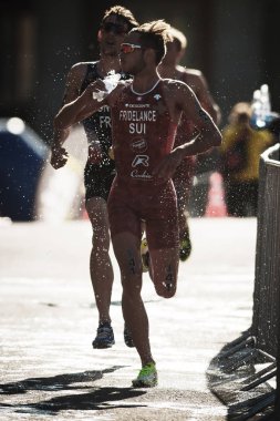 Sylvain yalak, waterstation çalışan Fridelance (Sui) 