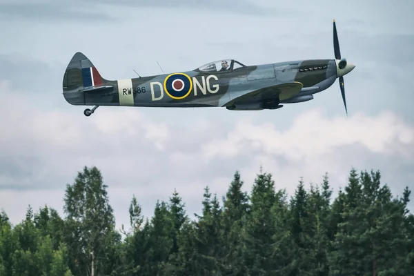 Airshow in Örebro airport. Historische airoplanes — Stockfoto