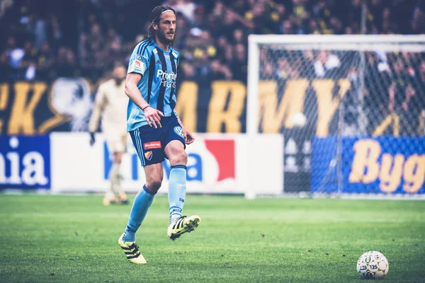 Jonas Olsson (DIF) at the soccer derby between AIK and DIF in Al — Stock Photo, Image