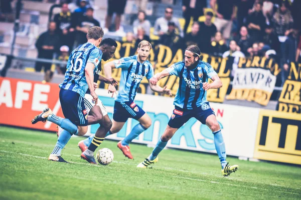 Derby de futebol entre AIK e DIF em Allsvenskan — Fotografia de Stock