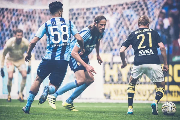 Daniel Sundgren (AIK) en el derby de fútbol entre AIK y DIF en — Foto de Stock