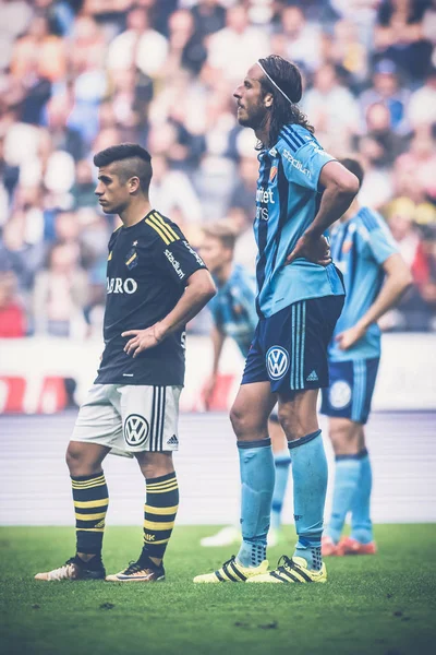 AIK ve DIF Al için arasında futbol derby, Jonas Olsson (DIF)