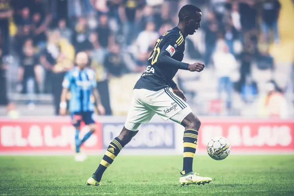 AIK ve DIF Al için arasında futbol derby, eray Goitom (AIK)