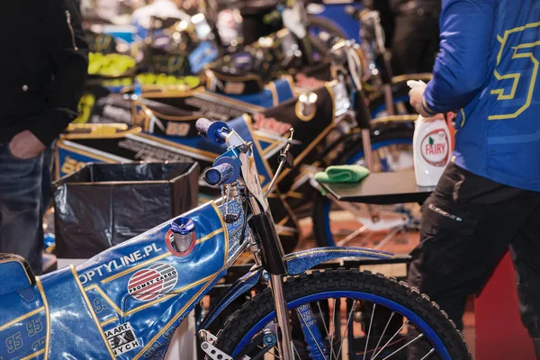 Pitstop przed Stockholm Fim Speedway Grand Prix znajomych — Zdjęcie stockowe