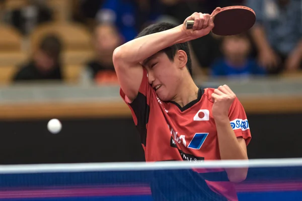 Tomokazu Harimoto (Japonia) przeciwko Xu Xin (Chiny) w tabeli te — Zdjęcie stockowe