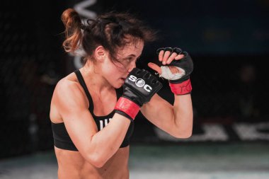 Fannie Redman (Swe) ve Zejna Krantic (Bih)