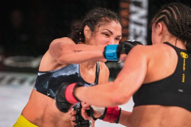 Malin Hermansson (Swe) ve Karla Benitez (Esp)