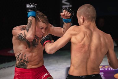Adam Westlund ve Robin Roos arasındaki 20. Müsabaka