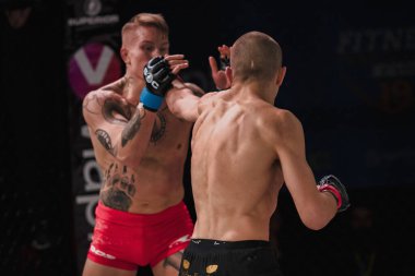 Adam Westlund ve Robin Roos arasındaki 20. Müsabaka