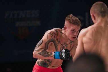 Adam Westlund ve Robin Roos arasındaki 20. Müsabaka