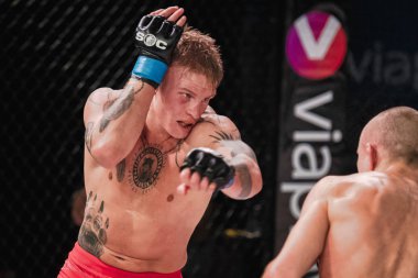 Adam Westlund ve Robin Roos arasındaki 20. Müsabaka