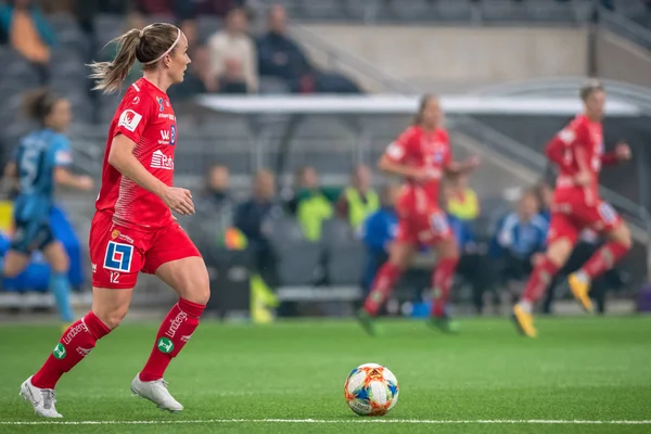 Amistoso partido de fútbol entre Djurgarden IF y Linkoping FC en T —  Fotos de Stock