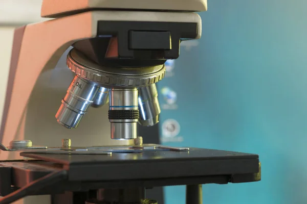 A Medical Laboratory Microscope — Stock Photo, Image