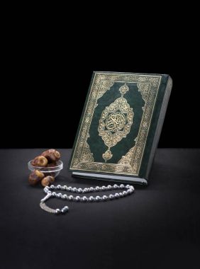 Kutsal Kur'an kitap tespih ve tarihleri ile